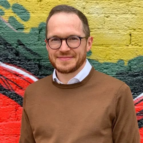 Ed Postlethwaite